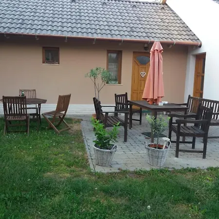 Apartman Gyöngy